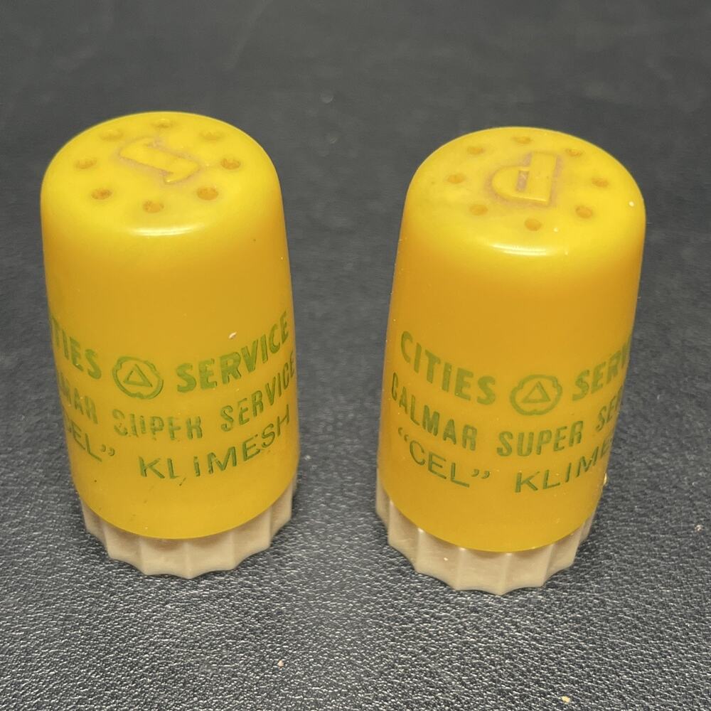 Vintage 1950’s Cities Services Calmar Super Service Salt and Pepper Shakers 2"